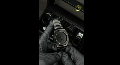 Black Aura Metalic Watch